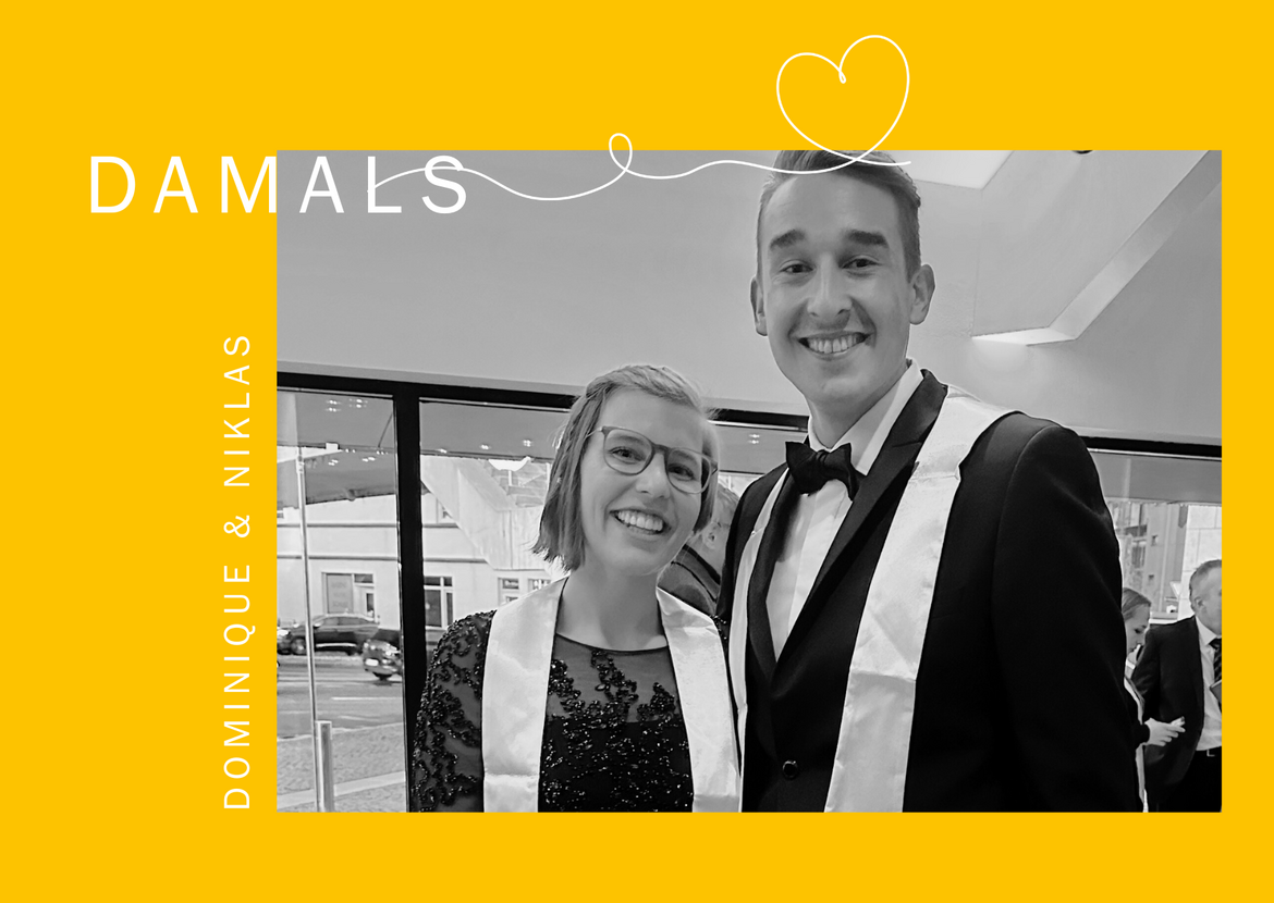 Paar Dominique und Niklas bei ihrem Abschluss an der Hochschule Pforzheim.