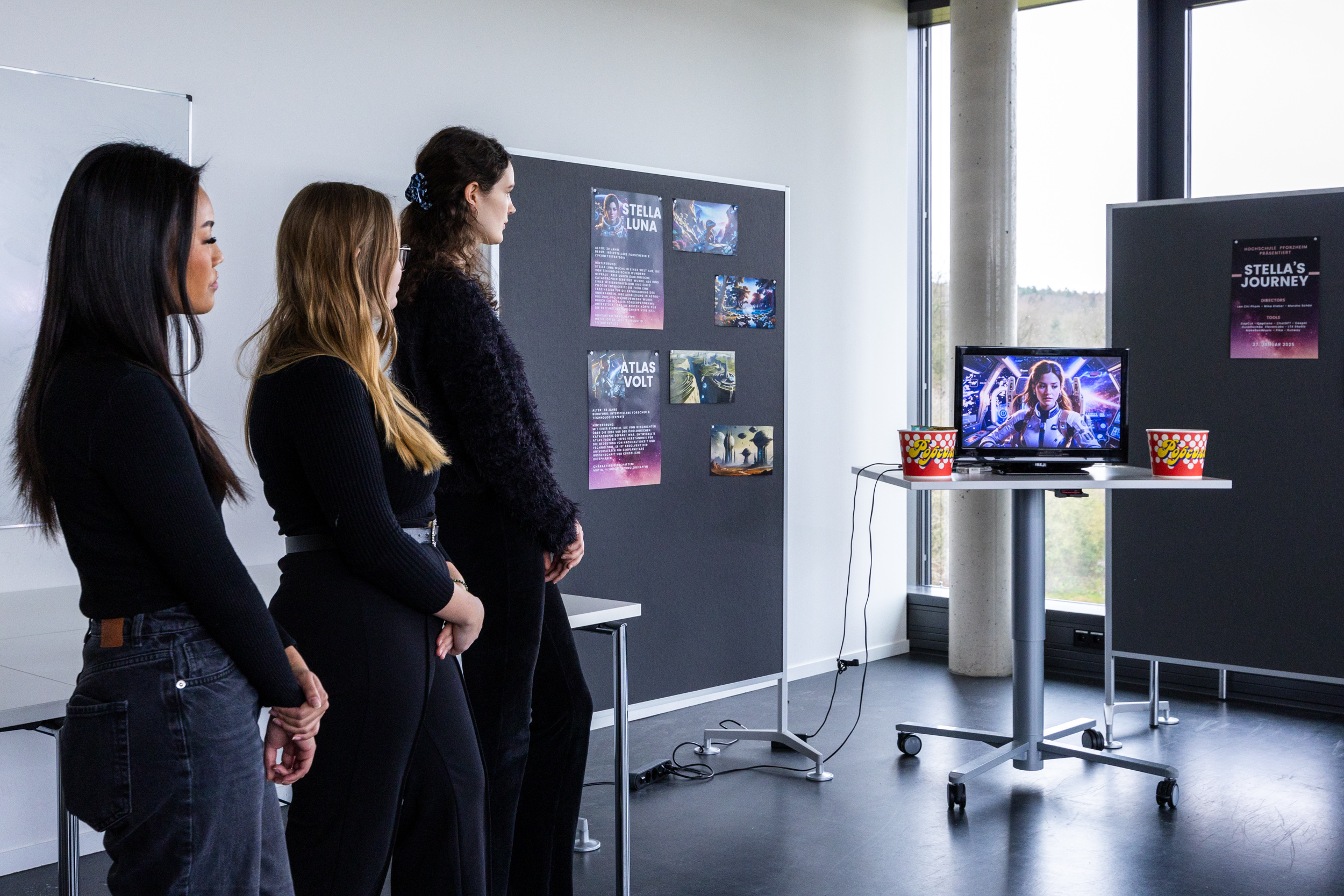 Students present their results on the topic of AI & creativity at a vernissage. Here: What could a world look like in which we bridge 100 years so that our world can regenerate? 